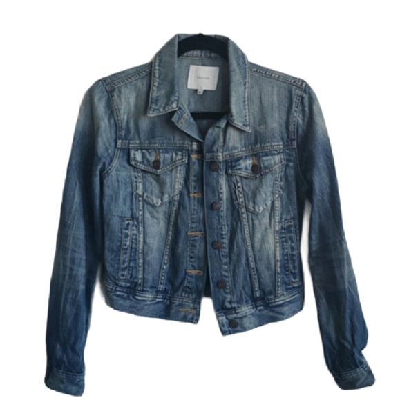 Aritzia Talula Jean Jacket - distressed-size small